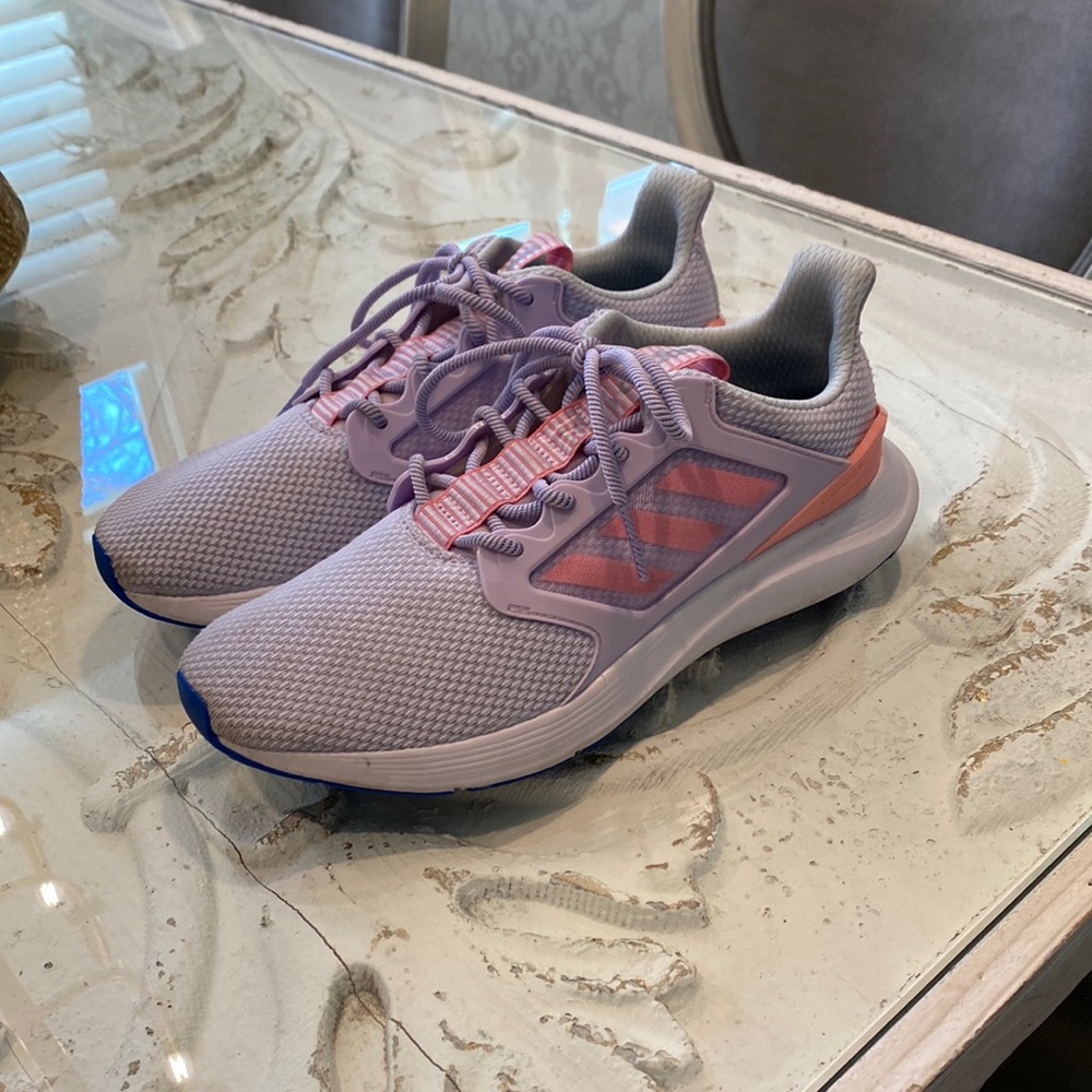 Adidas Cloud Foam Size 9.0